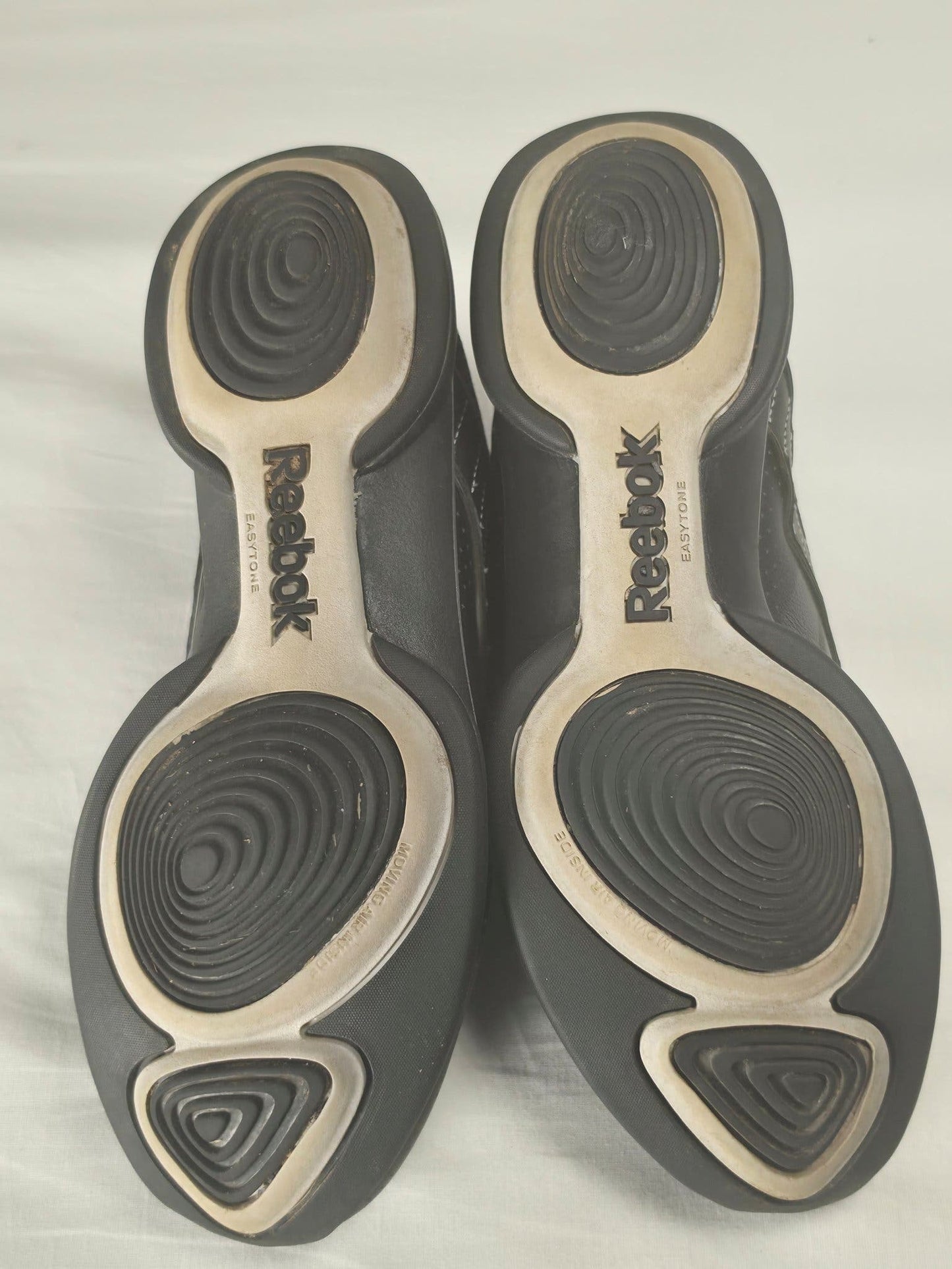 REEBOK EasyTone Gore-Tex Shoes Sneakers Size 39 Black Waterproof Premium Smart