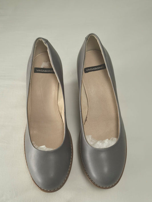 VAGABOND Grey Leather Wedge Pumps Heels Shoes Size 39 Premium Classy Luxury