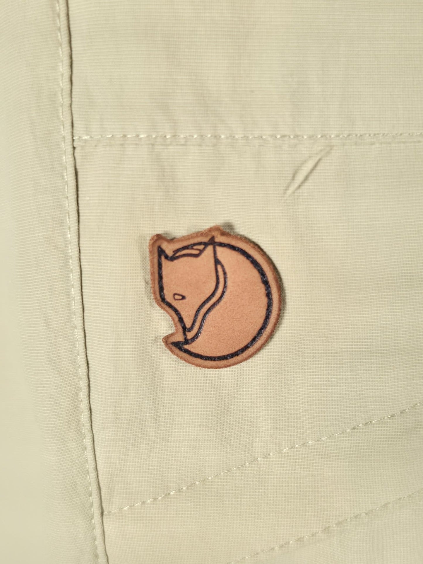 FJÄLLRÄVEN Daloa MT 3 Stage Trousers Size 38 Women's Beige Convertible Pants