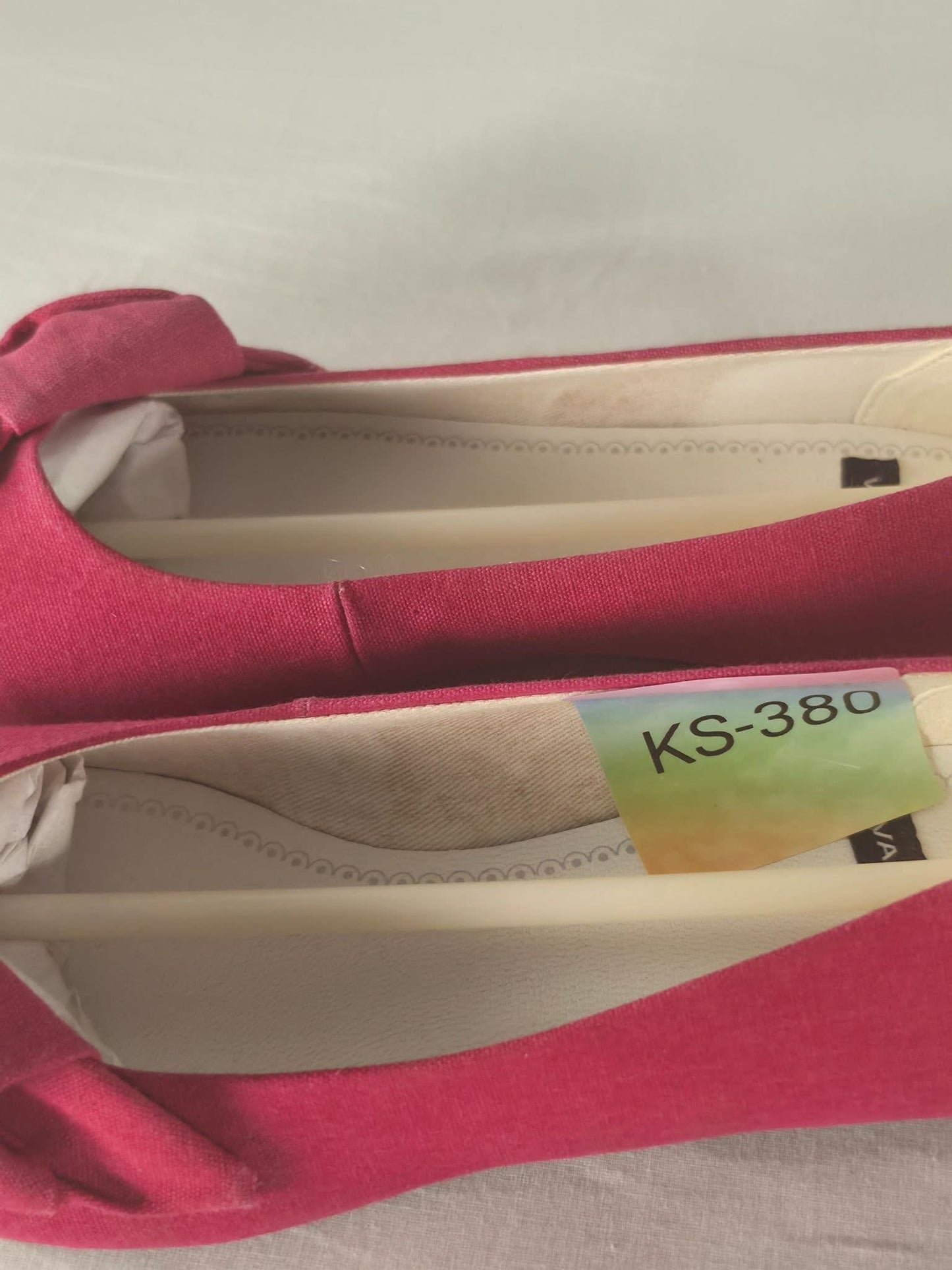 VAGABOND Canvas Ballerina Flats Shoes Size 37 Pink Red Cerise Bow Slip On Casual