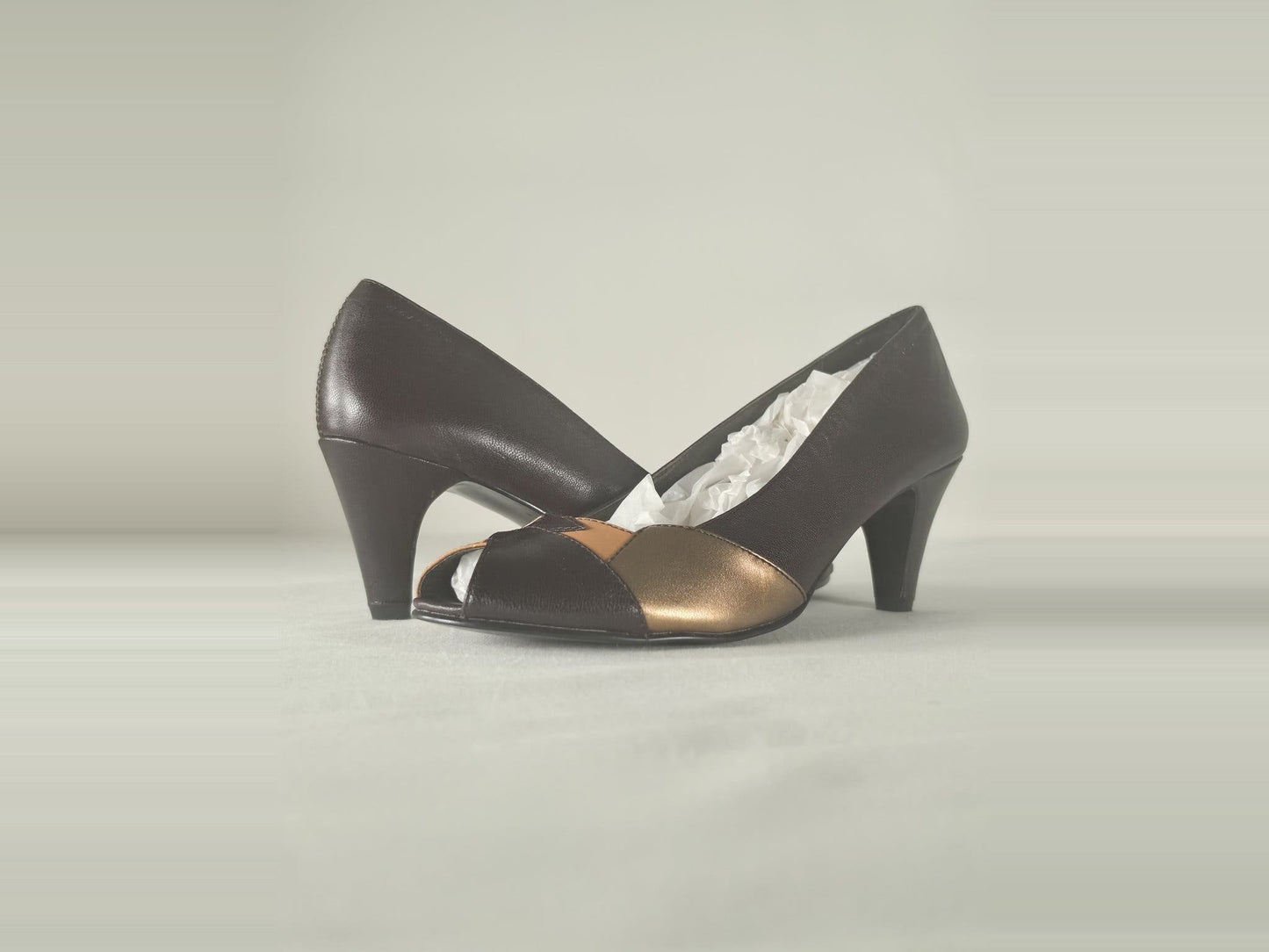 VAGABOND Leather Peep Toe Pumps Heels Shoes Size 39 Brown Vintage Premium