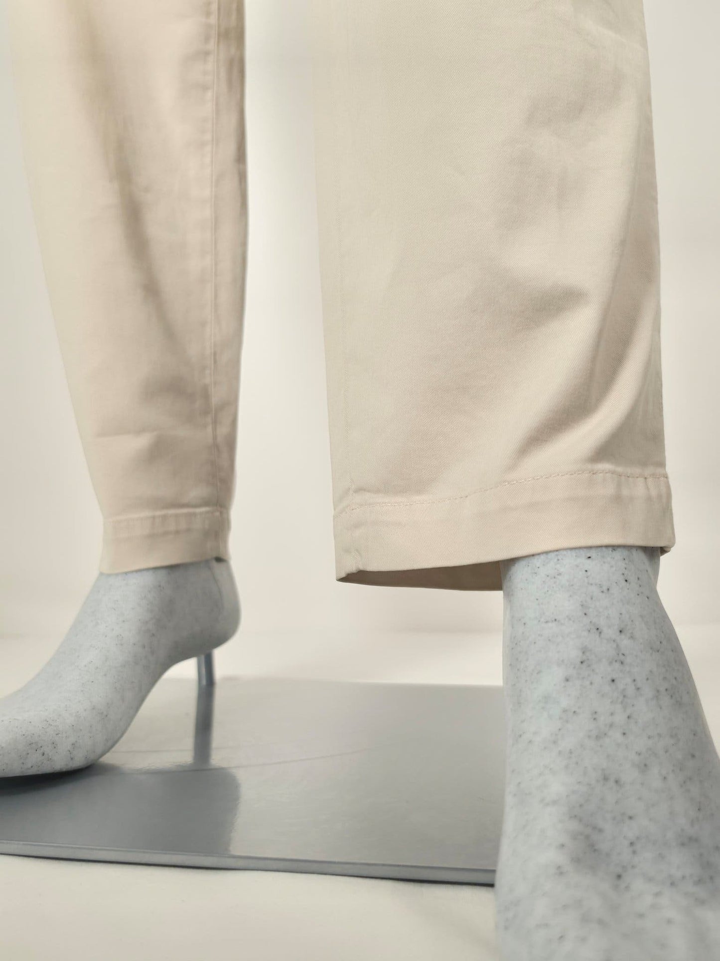 FILIPPA K Chinos Trousers Size 38 M Light Beige Cotton Stretch Premium Elastane