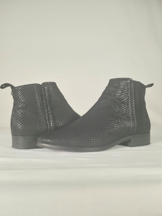 FILIPPA K Leather Ankle Boots Size 36 Black Snake Embossed Premium Chelsea