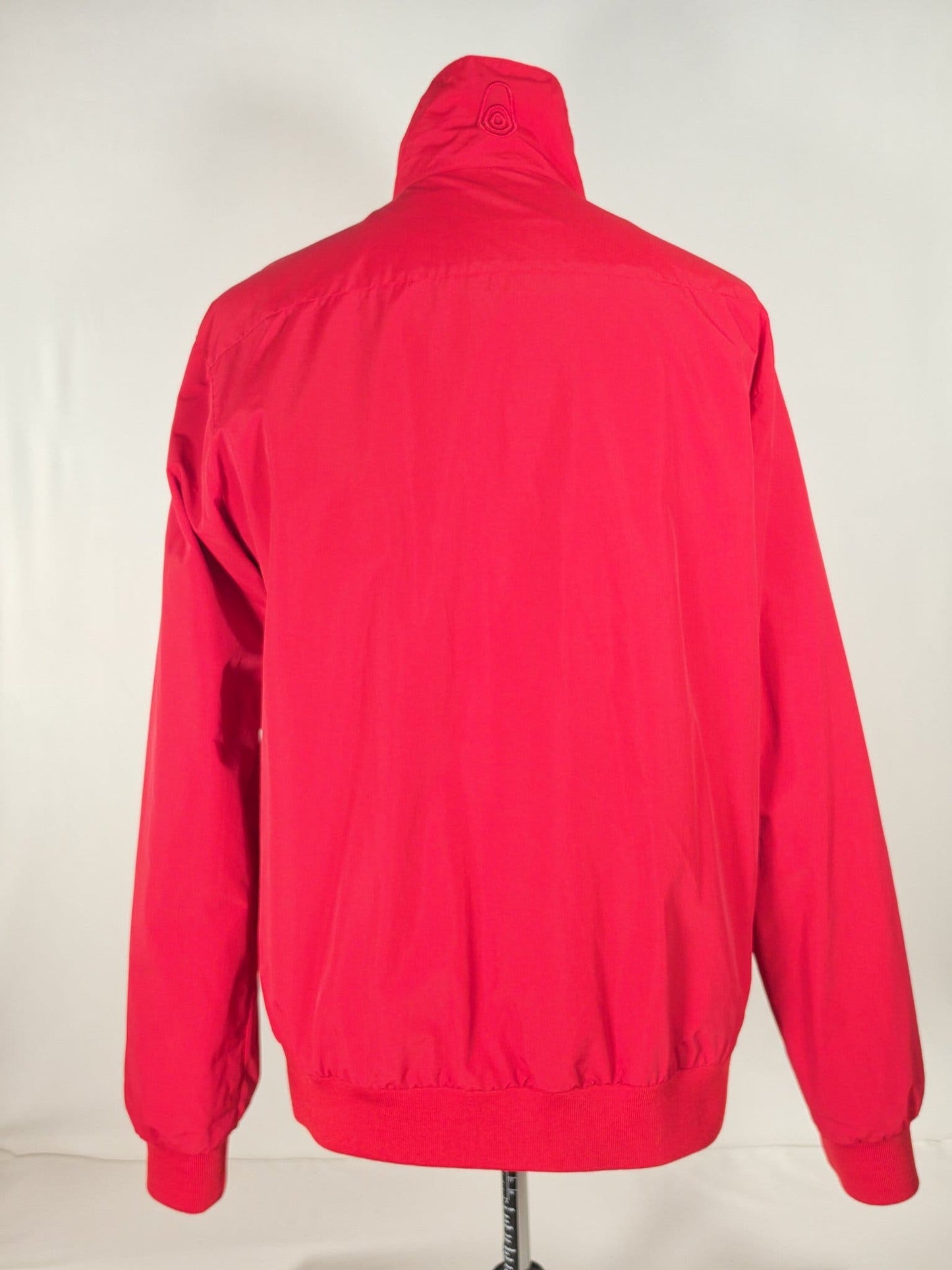 SAIL RACING Shore Jacket Bomber Red Size XL – Defect Marks & Stains Quiet Luxury