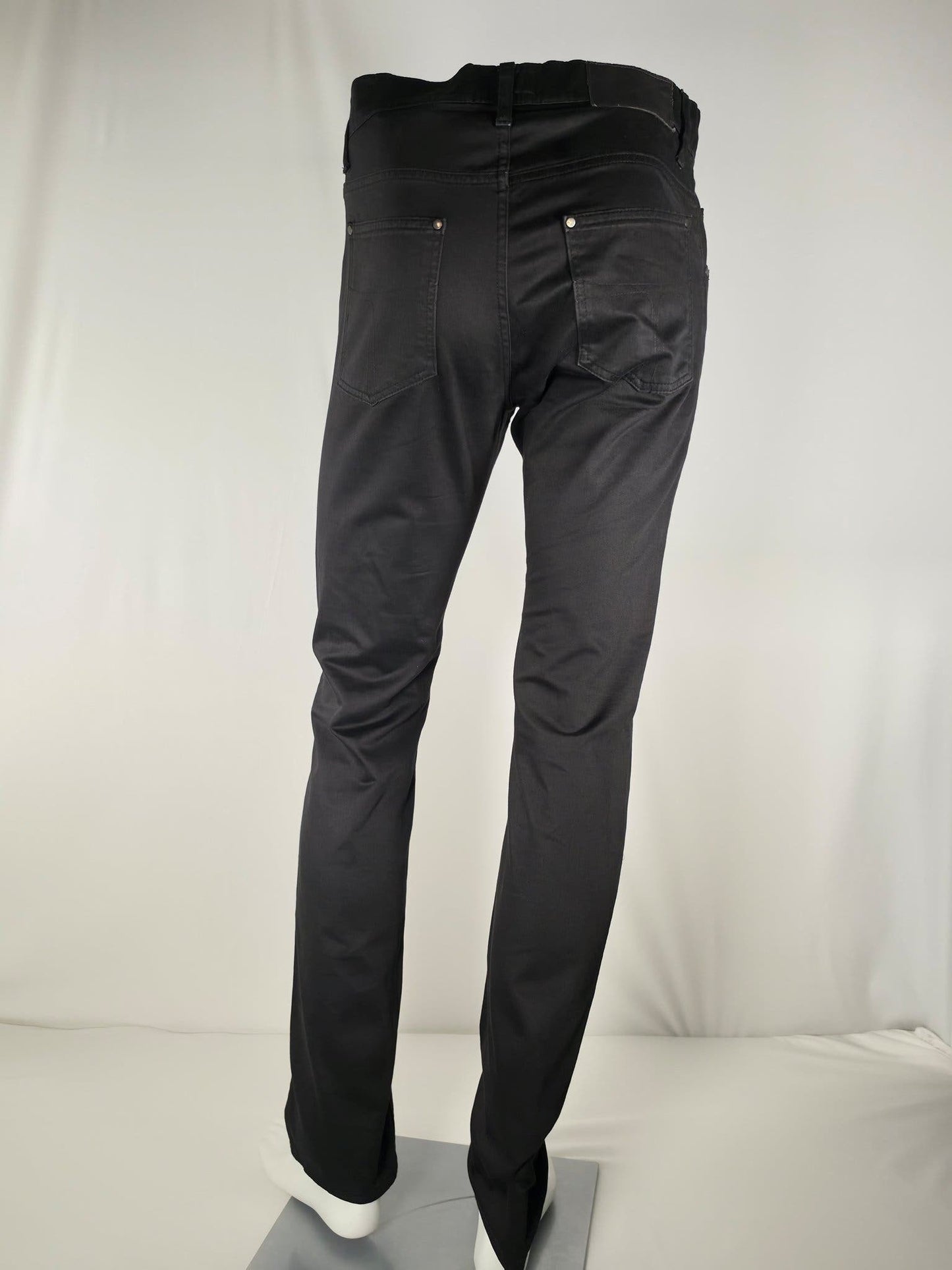 TIGER OF SWEDEN Jeansbyxor Iggy Storlek 31/32 M Svart Bomull Premium Denim