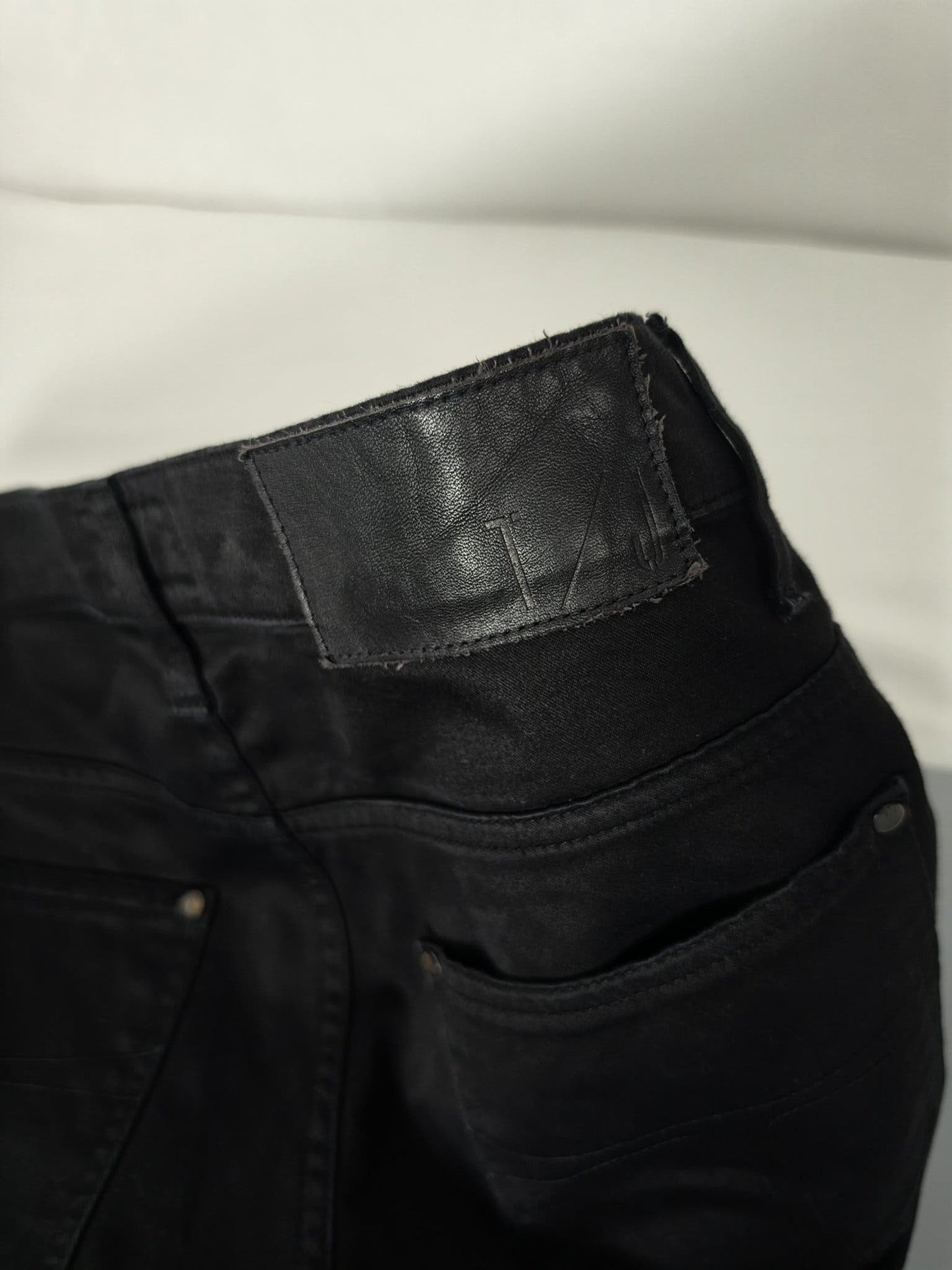 TIGER OF SWEDEN Jeansbyxor Iggy Storlek 31/32 M Svart Bomull Premium Denim