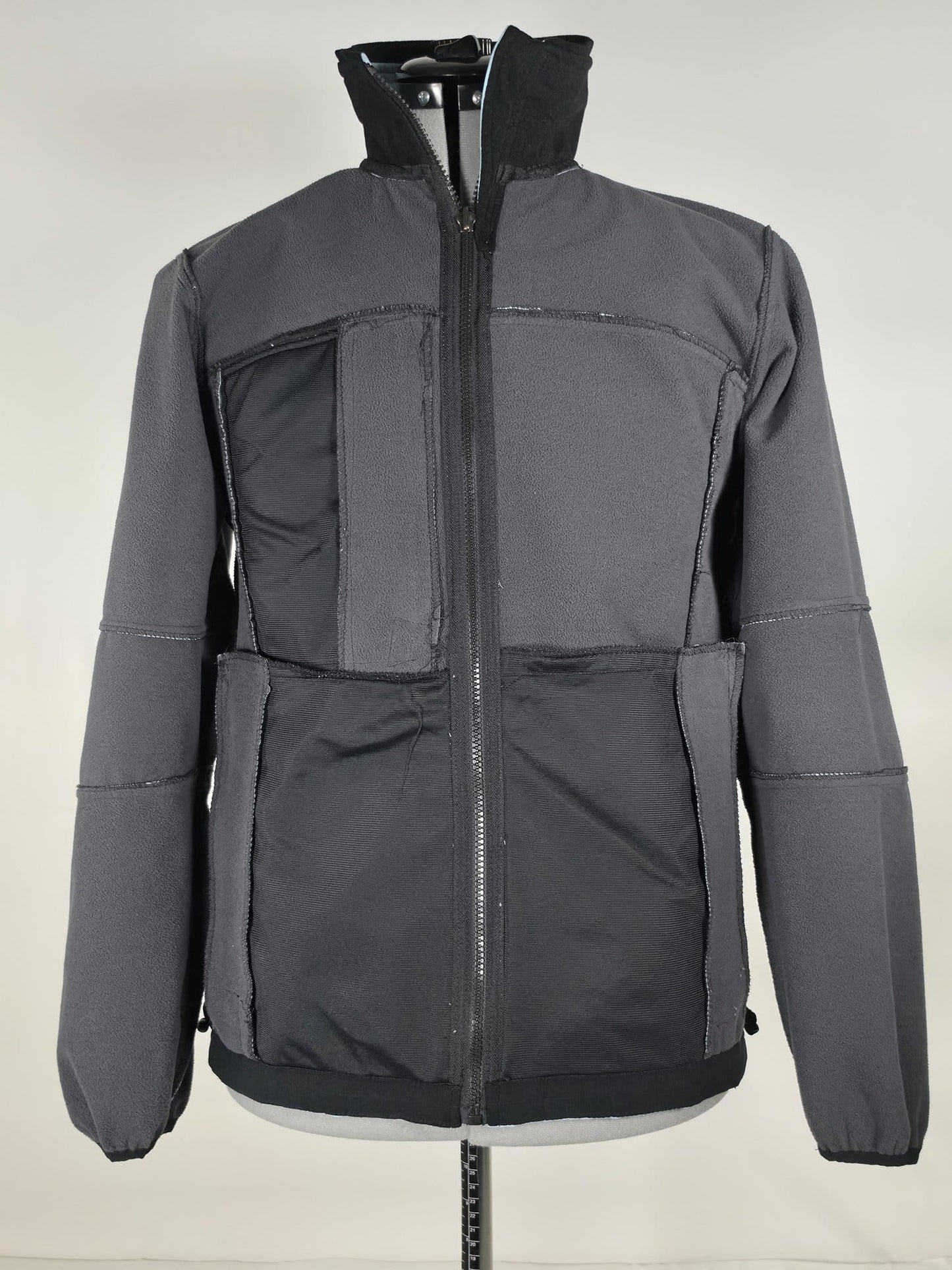 PEAK PERFORMANCE Windstopper Jacke Größe L Hellblau Vintage Premium Softshell