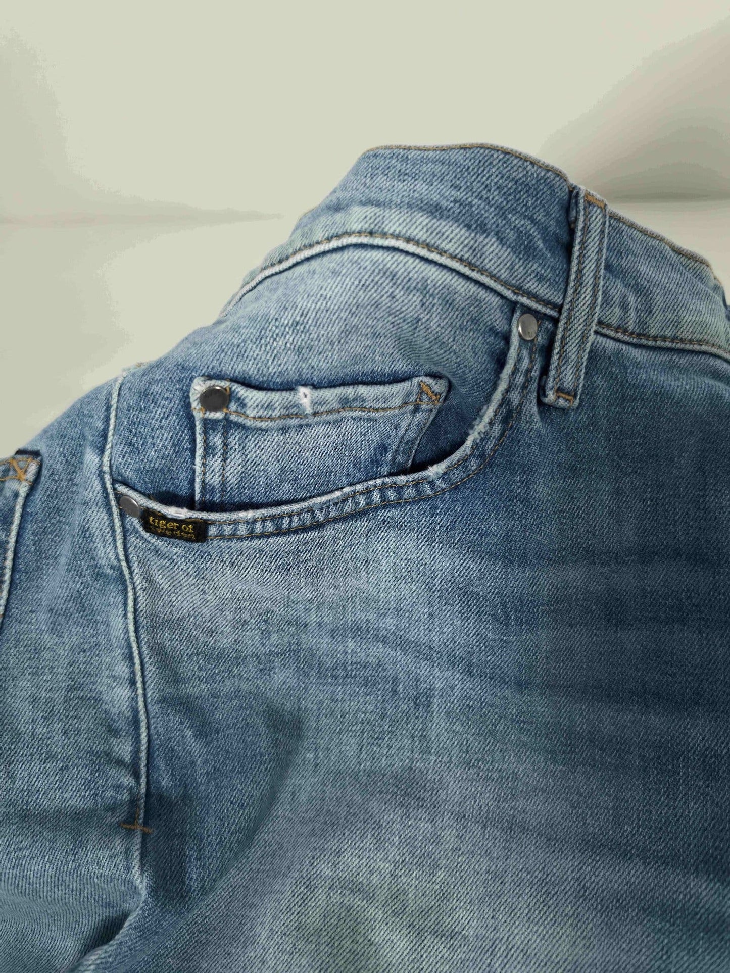 TIGER OF SWEDEN Pistolero Jeans Size 32 34 Light Blue Candiani Denim Premium