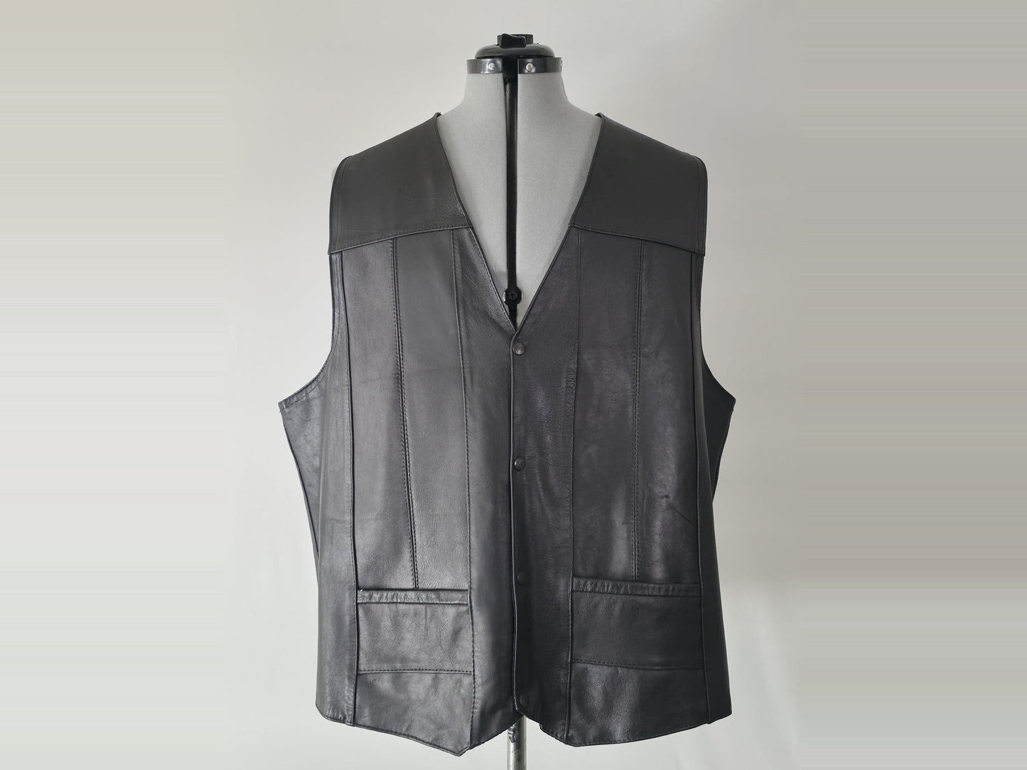 VAGA LEATHER Biker Vest Size XXXL 56 57 Black Genuine Premium Vintage Authentic