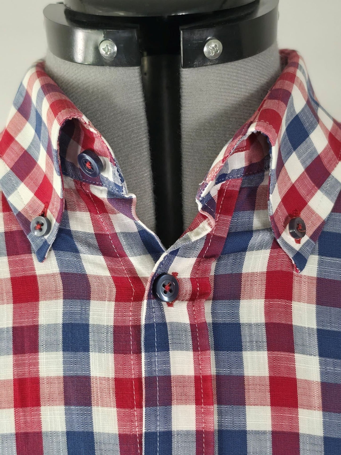 OSCAR Casual Shirt Size XL 44 Red Blue White Check Gingham Short Sleeve Premium