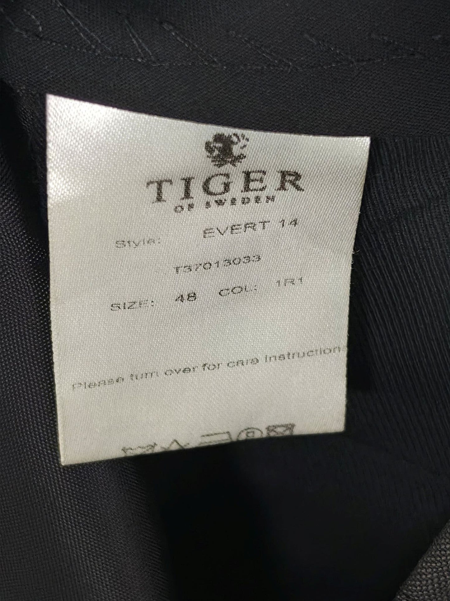 TIGER OF SWEDEN Evert 14 Suit Trousers Pants Size 48 M Black Wool Premium Slim