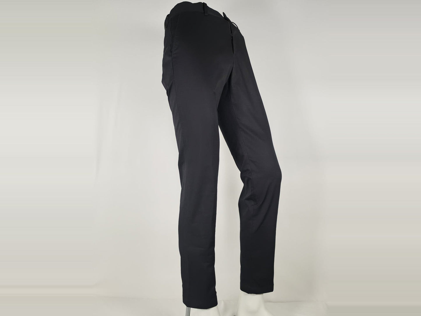 FILIPPA K M.Liam Sharp Cotton Pants Chinos Size S 46 Black Premium Modern Menswear