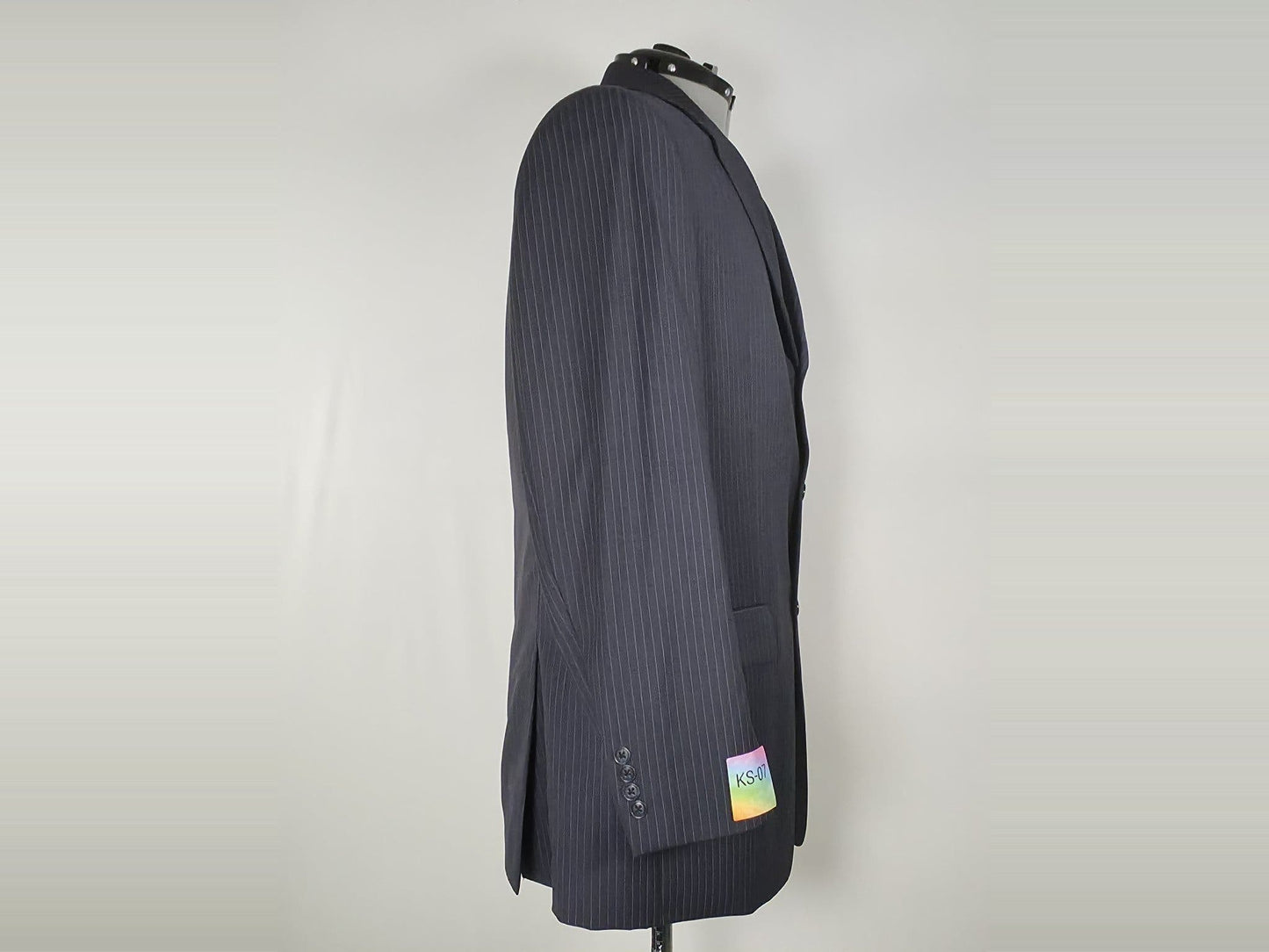 CALVIN KLEIN Pinstripe Suit Jacket Blazer Size 42R L Black Pure New Wool Premium