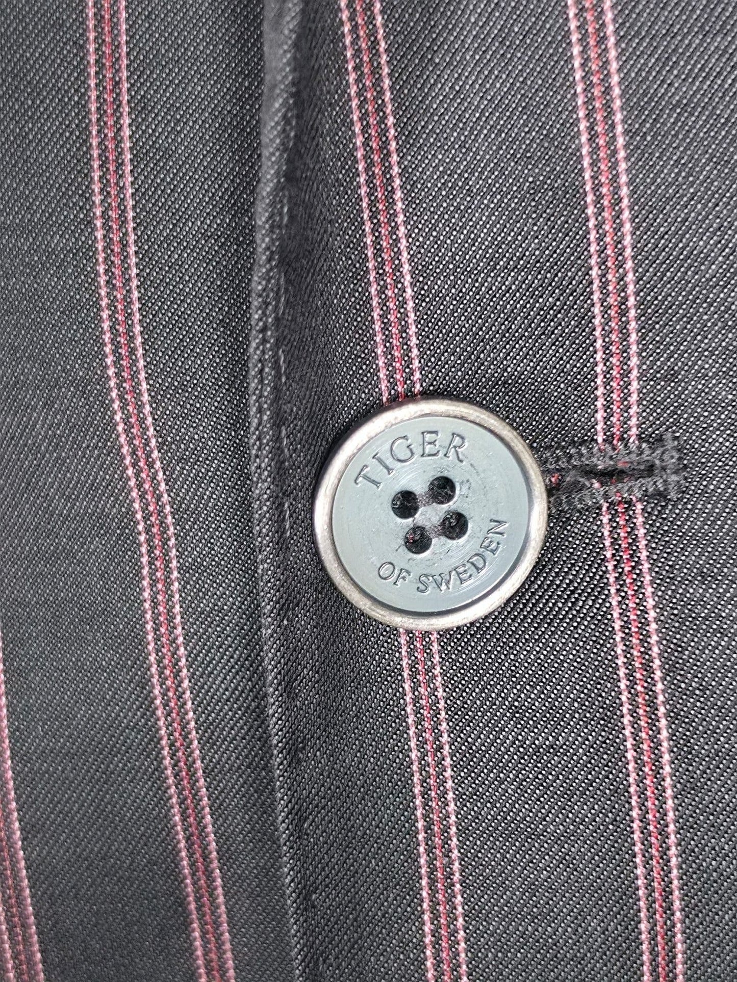 TIGER OF SWEDEN Major Blazer Size 50 Dark Grey Red Black Pinstripe 100% Wool